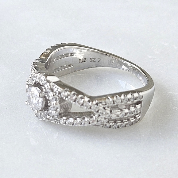 Classic Evil Eye Style ring, solid 925 Sterling Silver Charmed Aroma - Picture 2 of 4